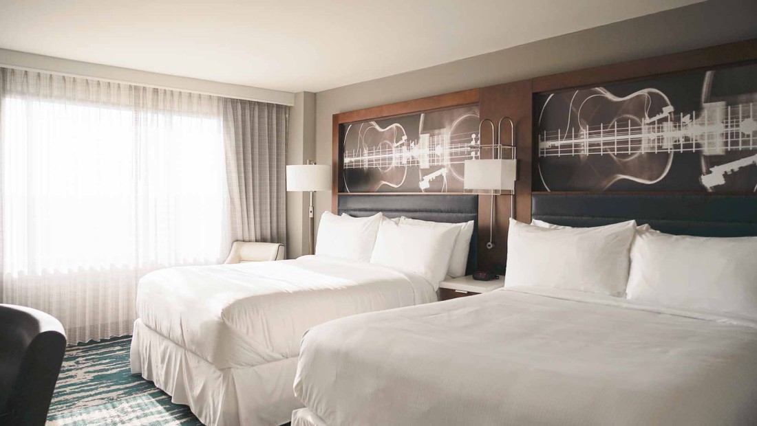 Memphis hotel near Memphis Grizzlies Stadium - Memphis Vitality Hotel room