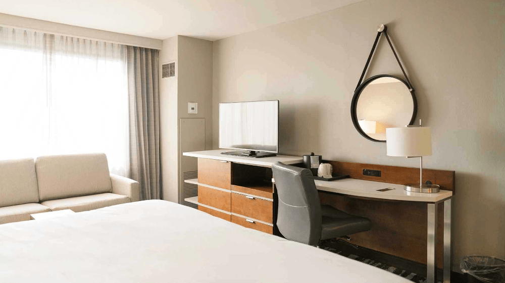 Memphis handicap wheelchair accessibile hotel rooms - Memphis Vitality Hotel room